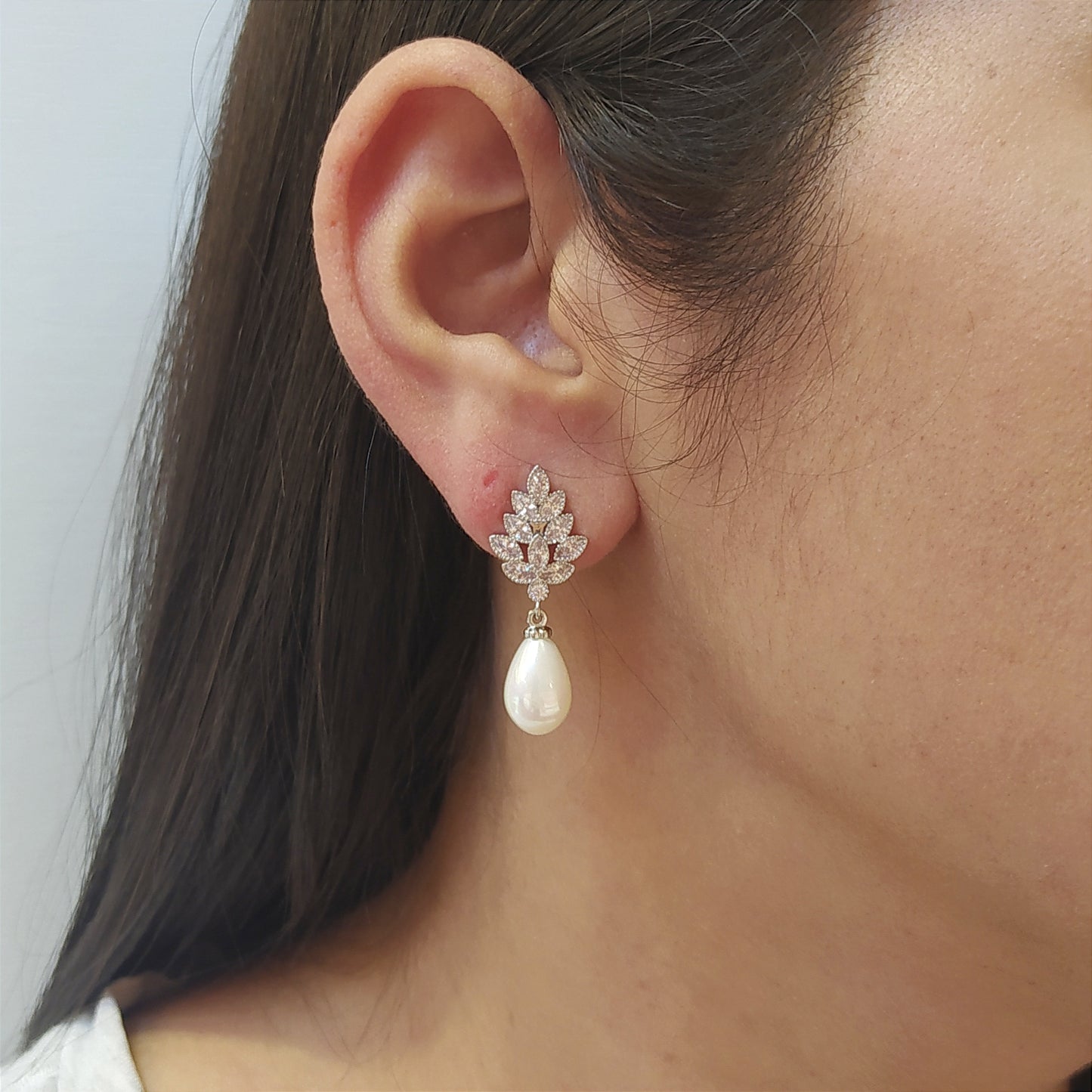 Brinco pérola com zircônia 17CF6CF