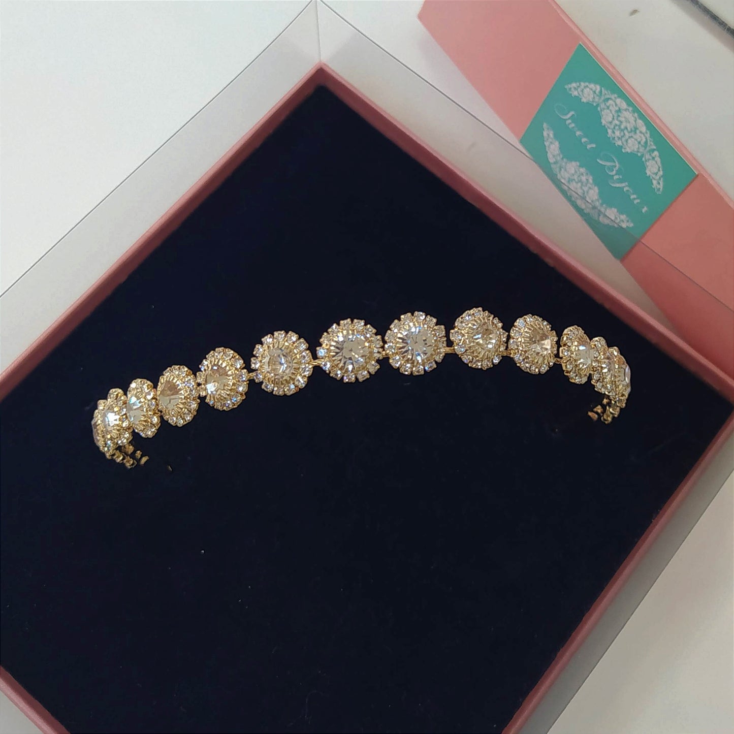 Tiara aleável de bolinhas de cristais 1AF0FC6