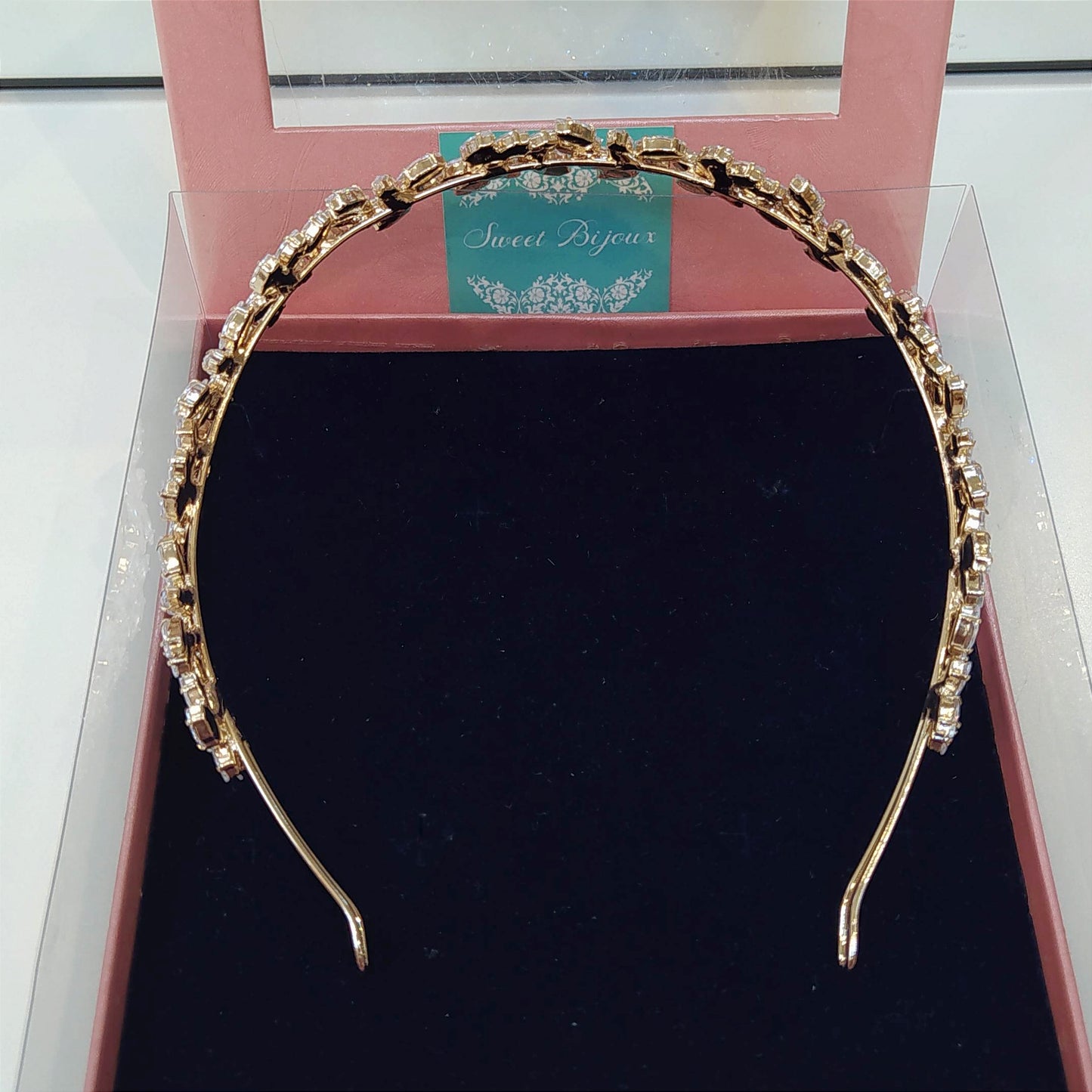 Tiara de zircônia dourada 1C7BC6F