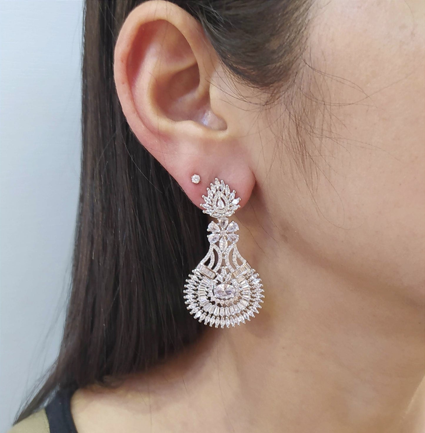 Brinco de zircônia 1D4DA41