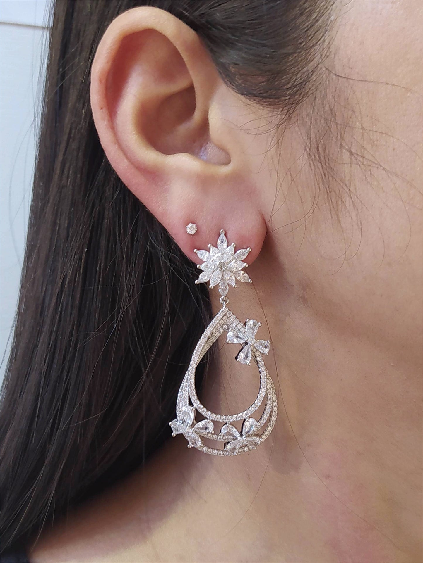 Brinco de zircônia 1D580B2