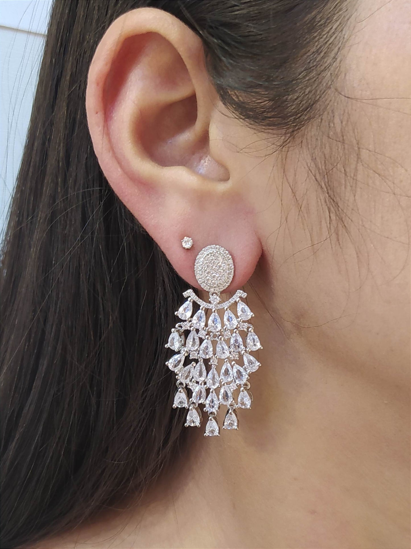 Brinco de zircônia 1D56D25