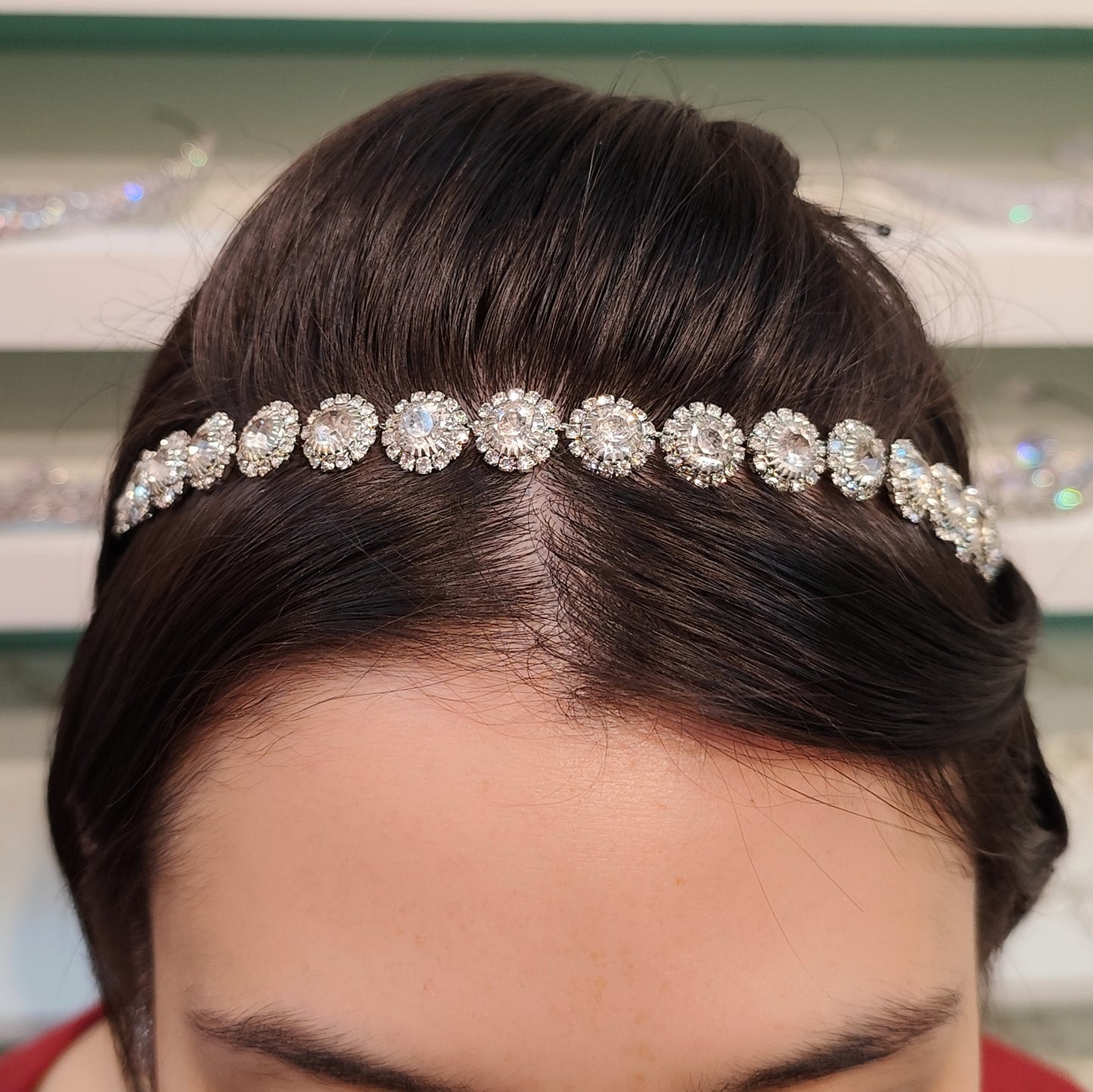 Tiara aleável de bolinhas de cristais 1AF0FC6