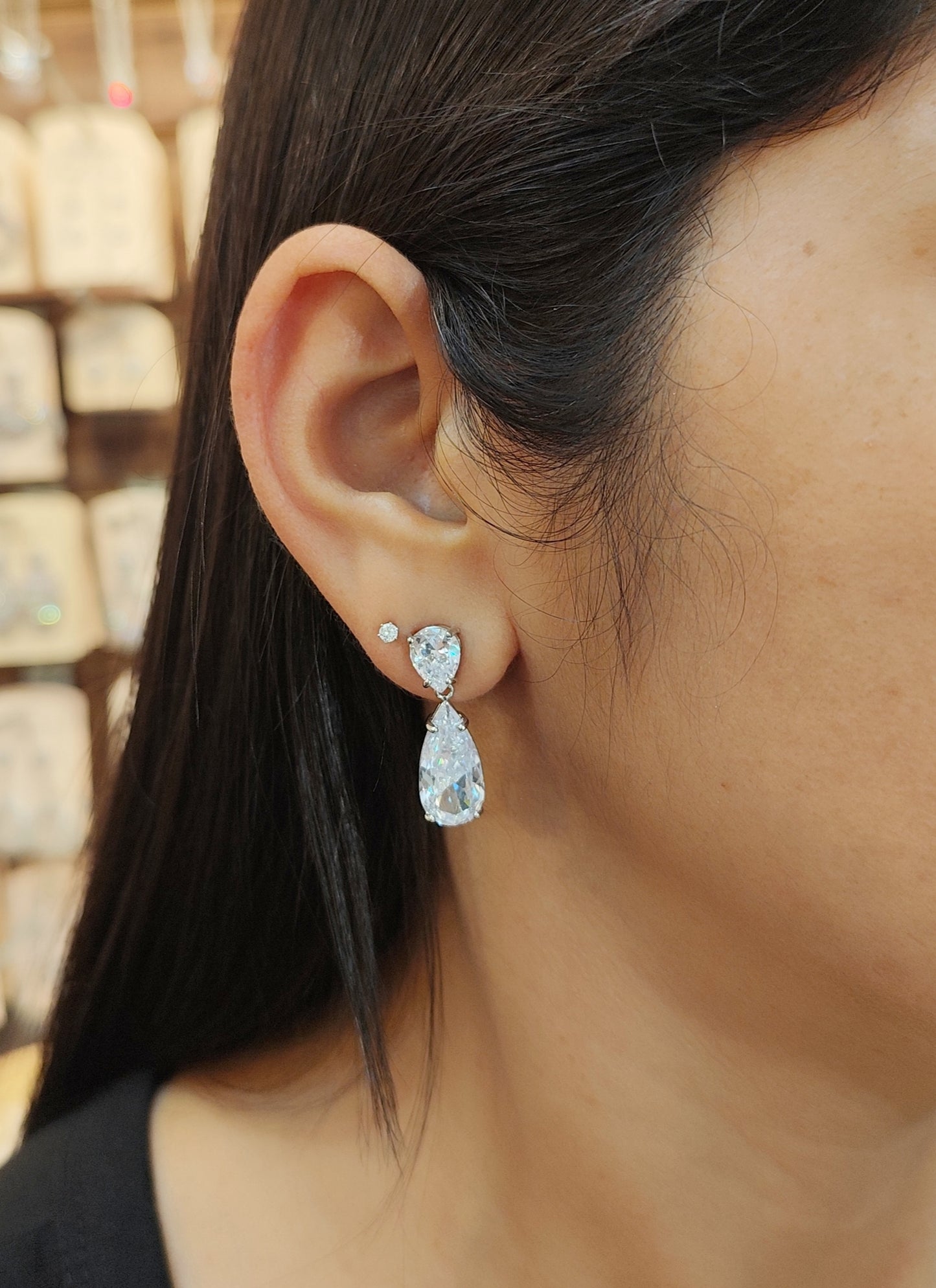 Brinco de zircônia 20A77B7