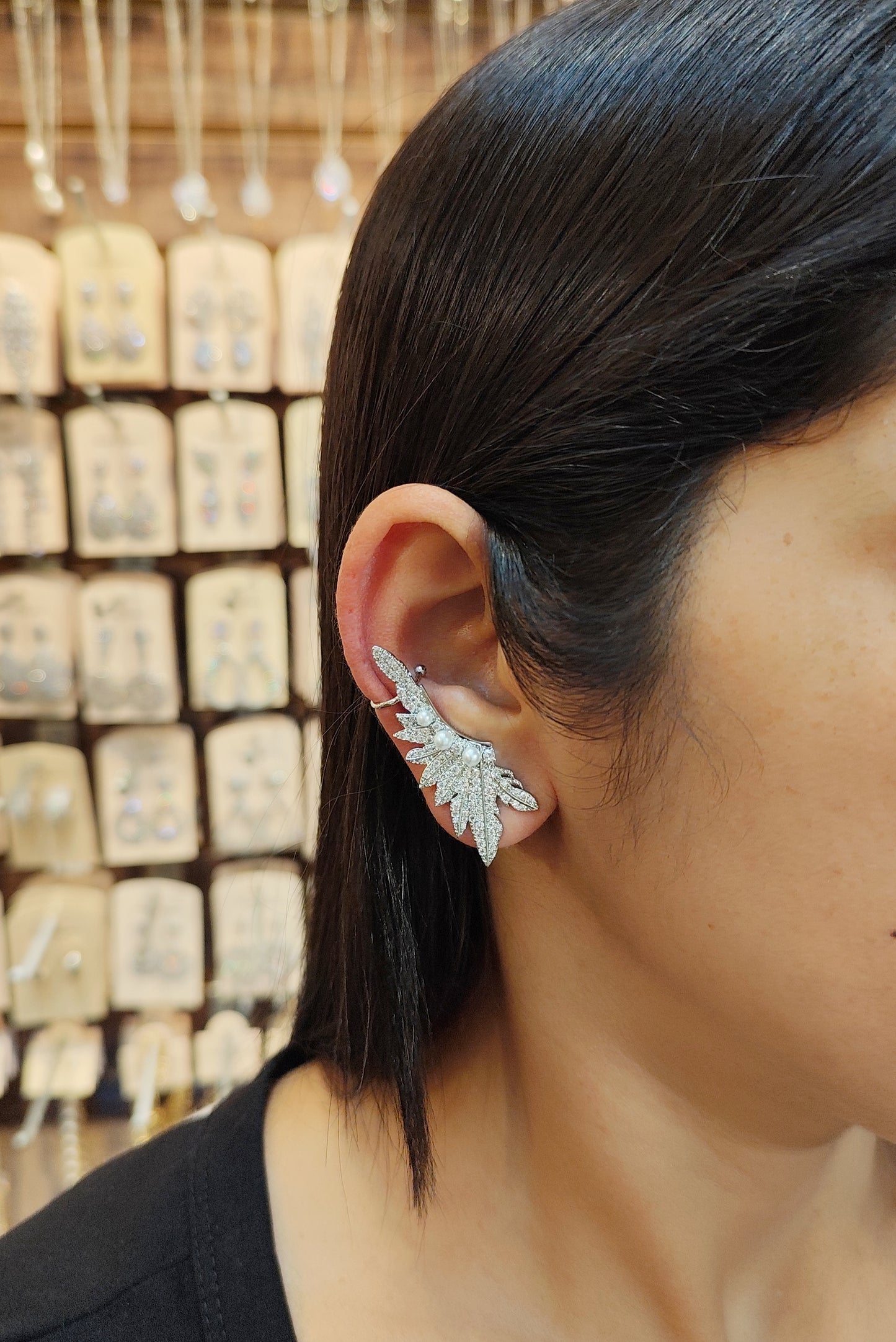 Brinco earcuff de zircônia com pérola 20AACD1