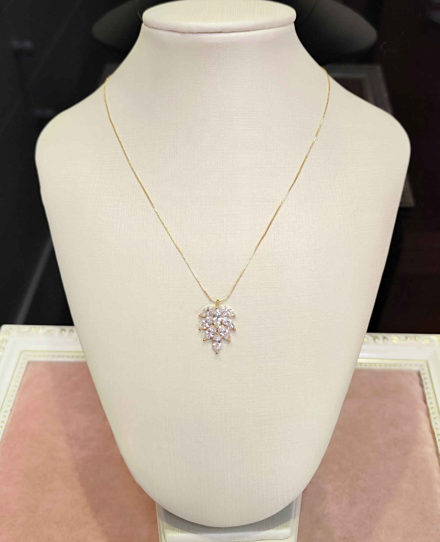 Colar de zircônia 20AE23A