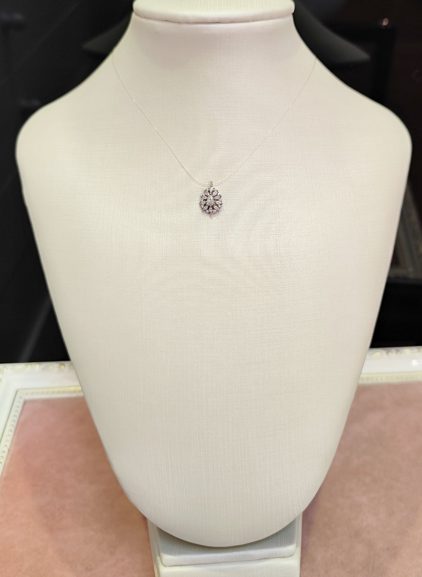 Colar ponto de luz 20B3244