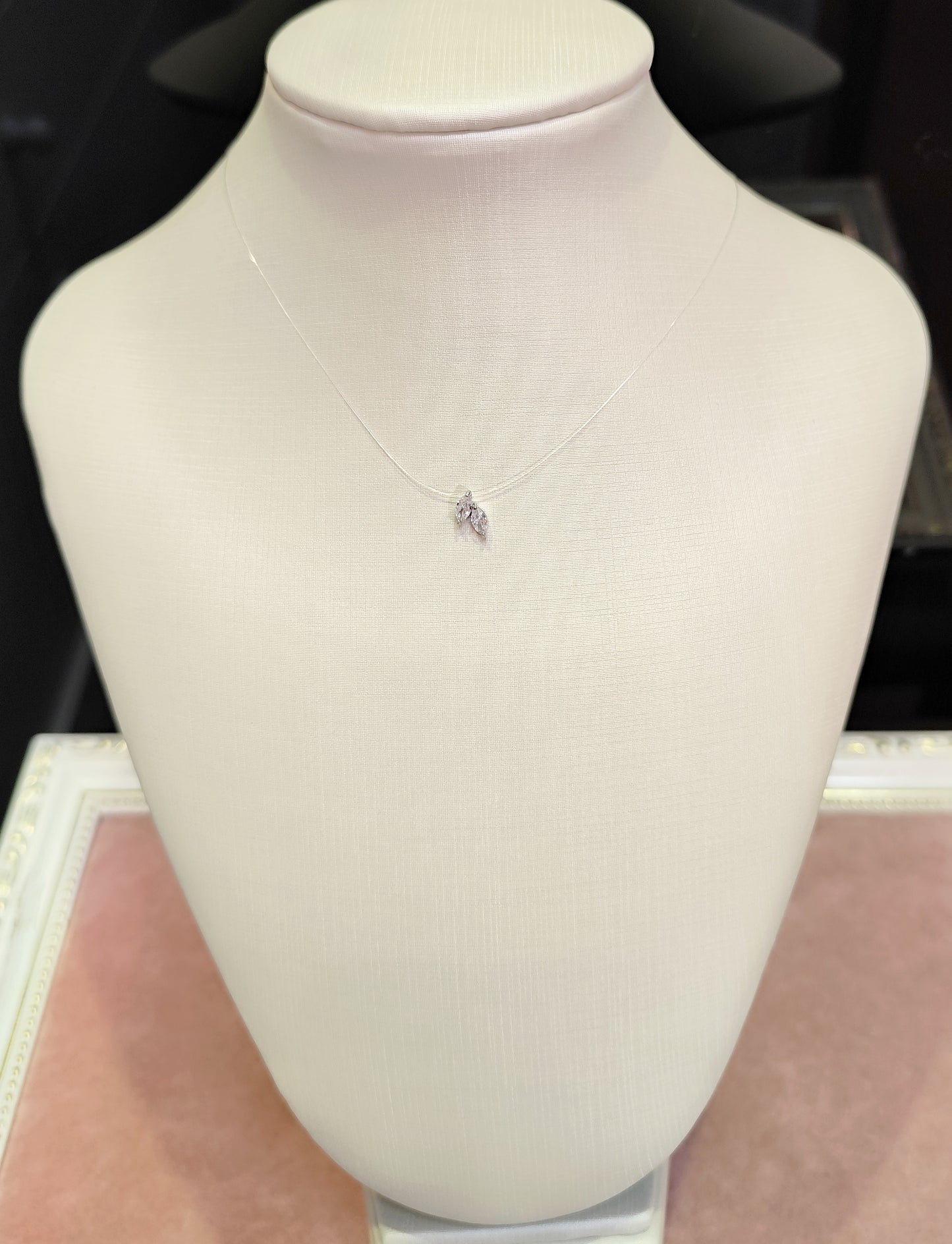 Colar ponto de luz 20B4345