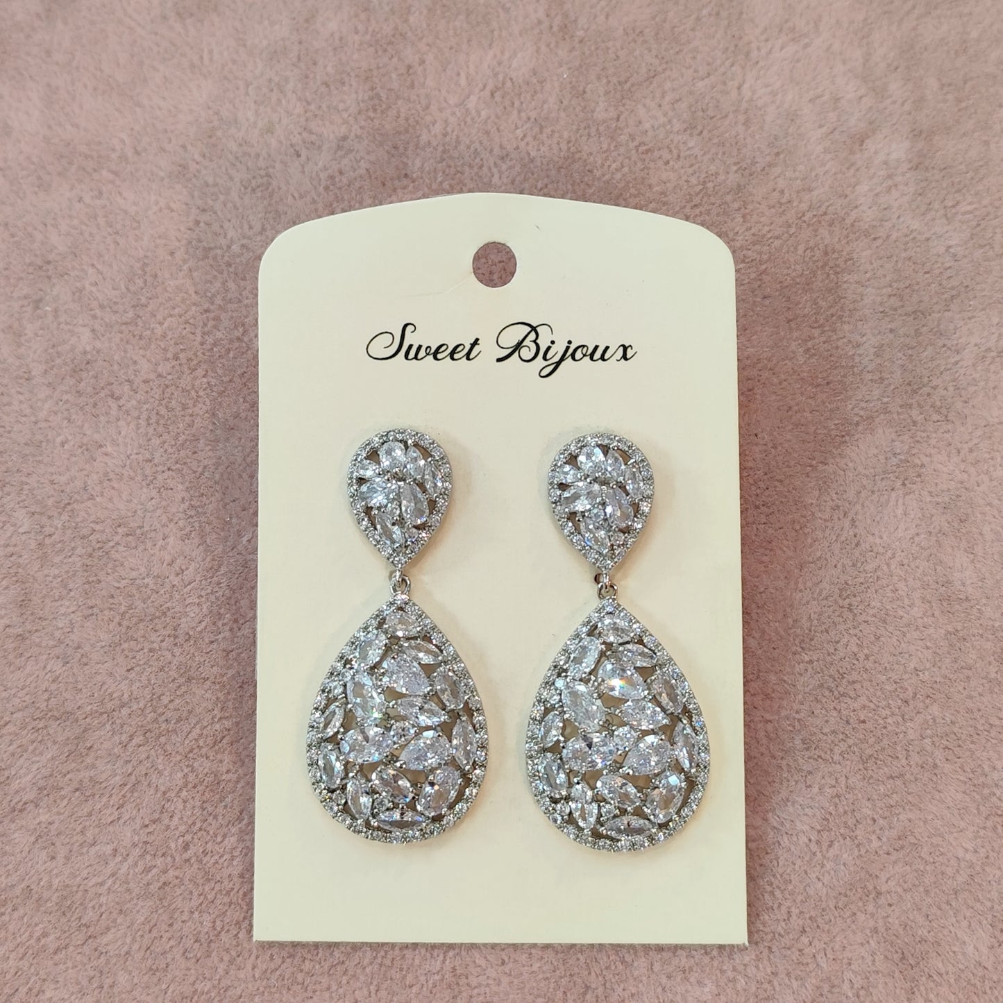 Brinco de zircônia 134FA80