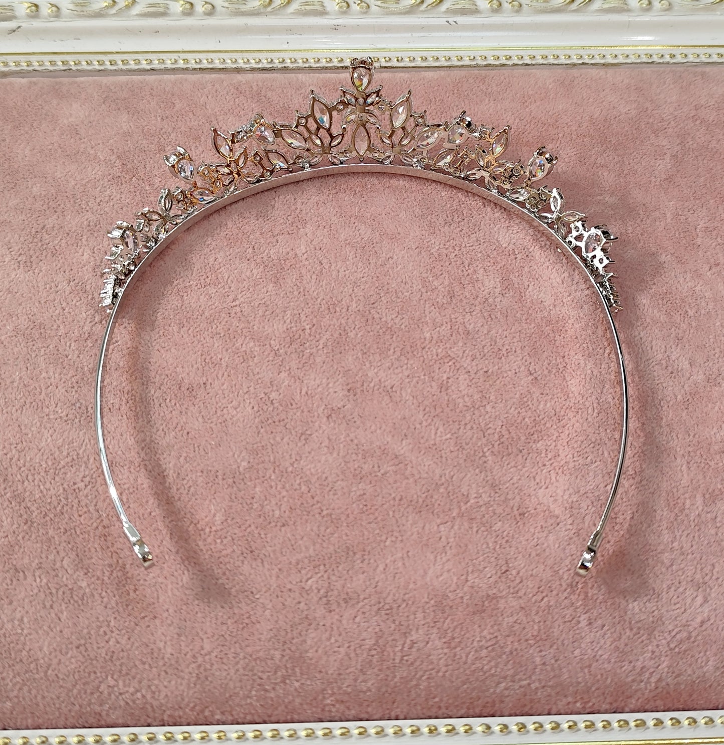 Coroa de noiva de zircônia 17C32B8