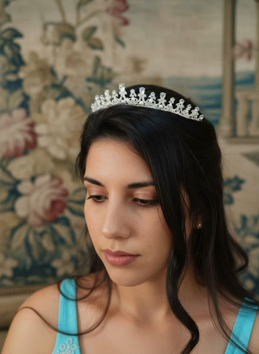 Coroa de cristais e pérola 2079FD8