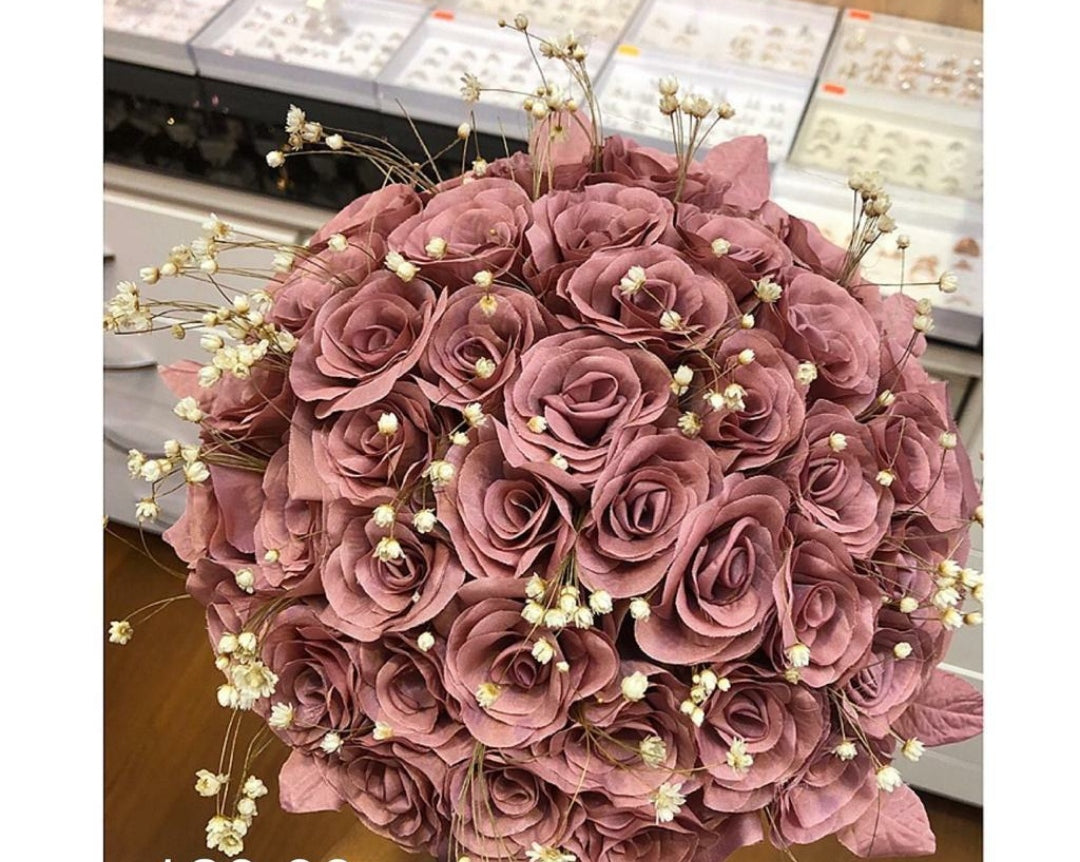 Buquê de flores artificiais 13933F8