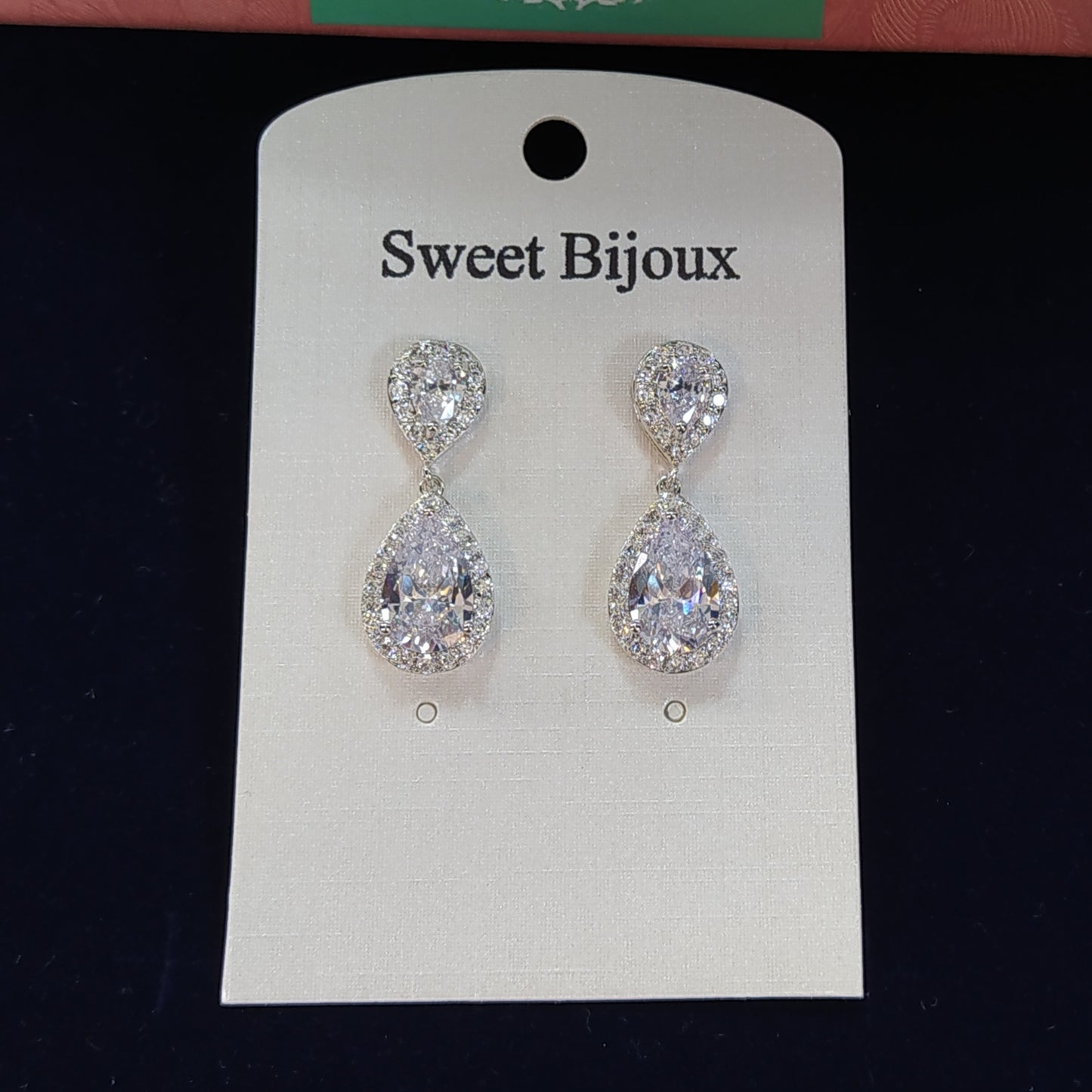 Conjunto coroa e brinco 1B1BBEF