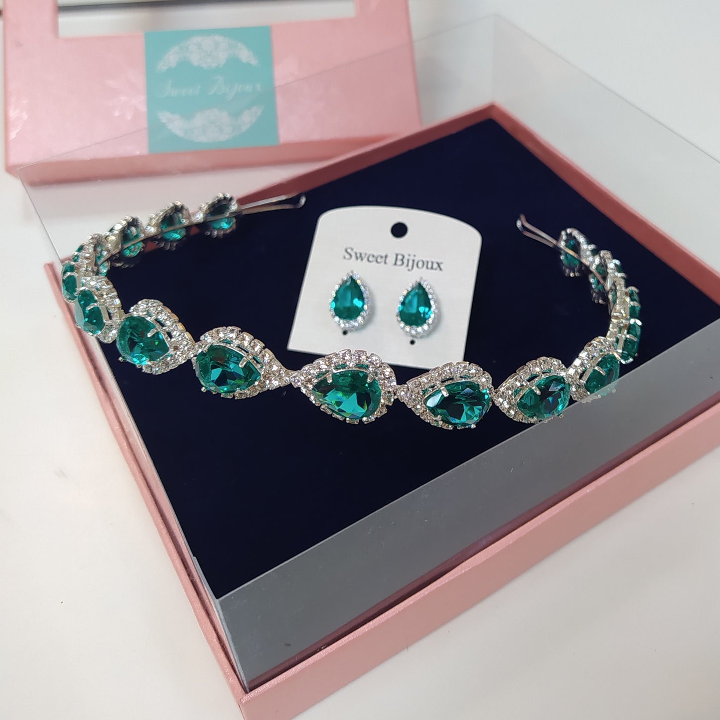 Conjunto tiara e brinco de noiva verde 1639A53