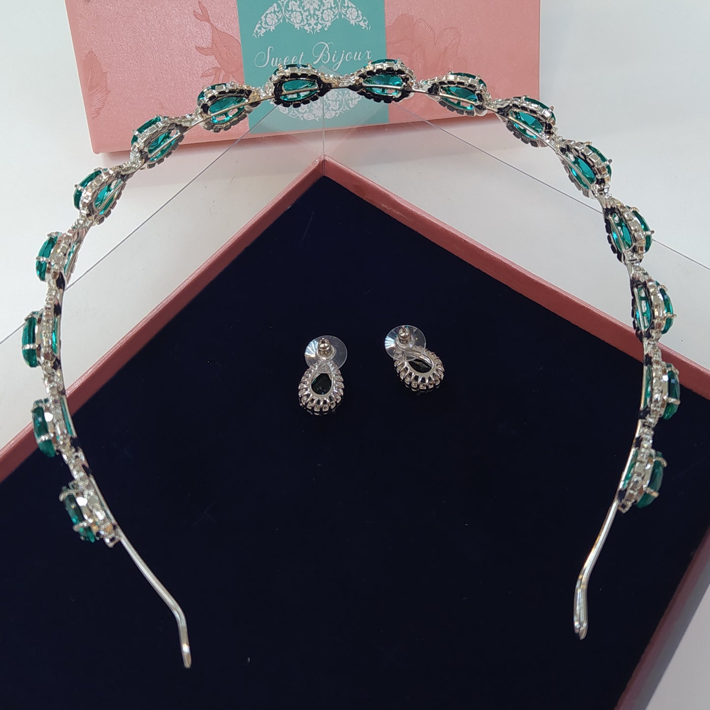 Conjunto tiara e brinco de noiva verde 1639A53