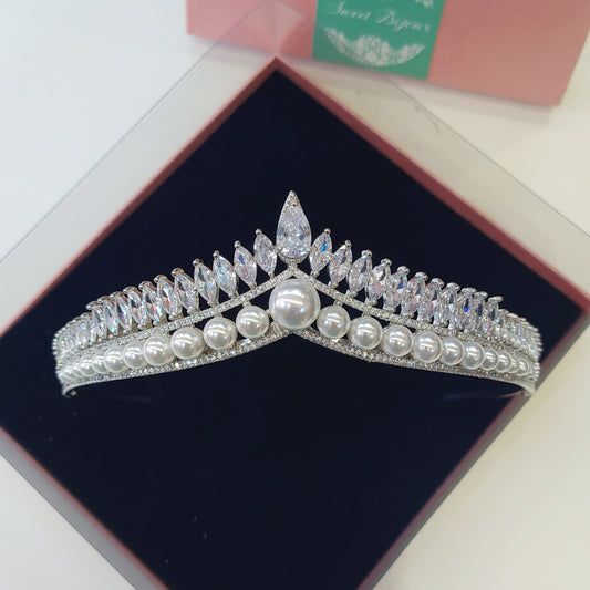 Coroa de noiva de zircônia com pérolas 17C8895R