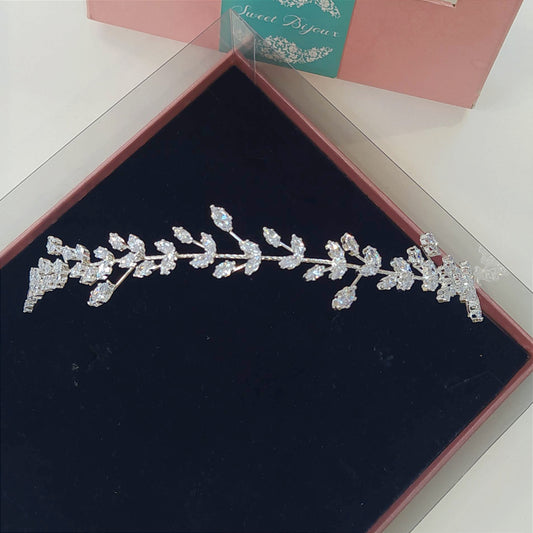 Tiara maleável de zircônia 1D782E4