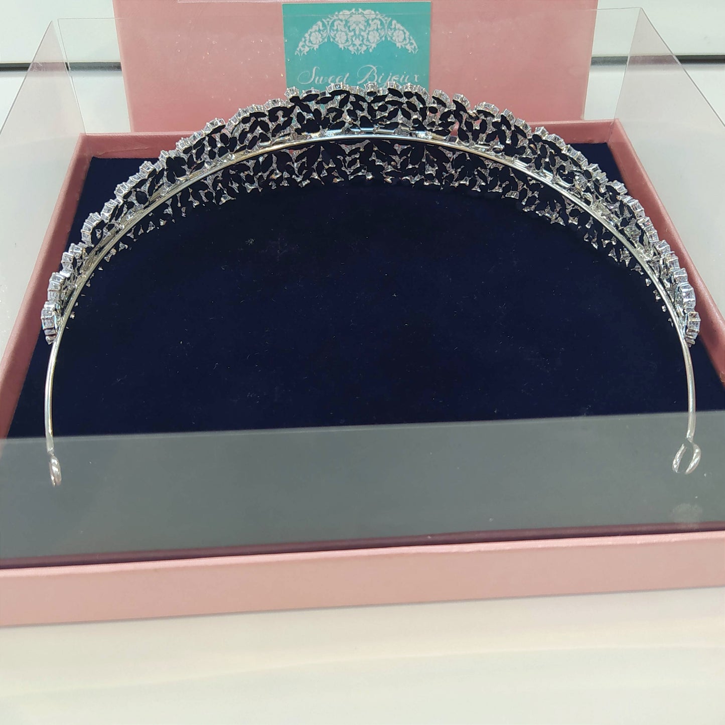 Tiara de zircônia 1D7831F