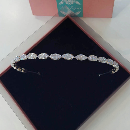 Tiara de zircônia 1E07008