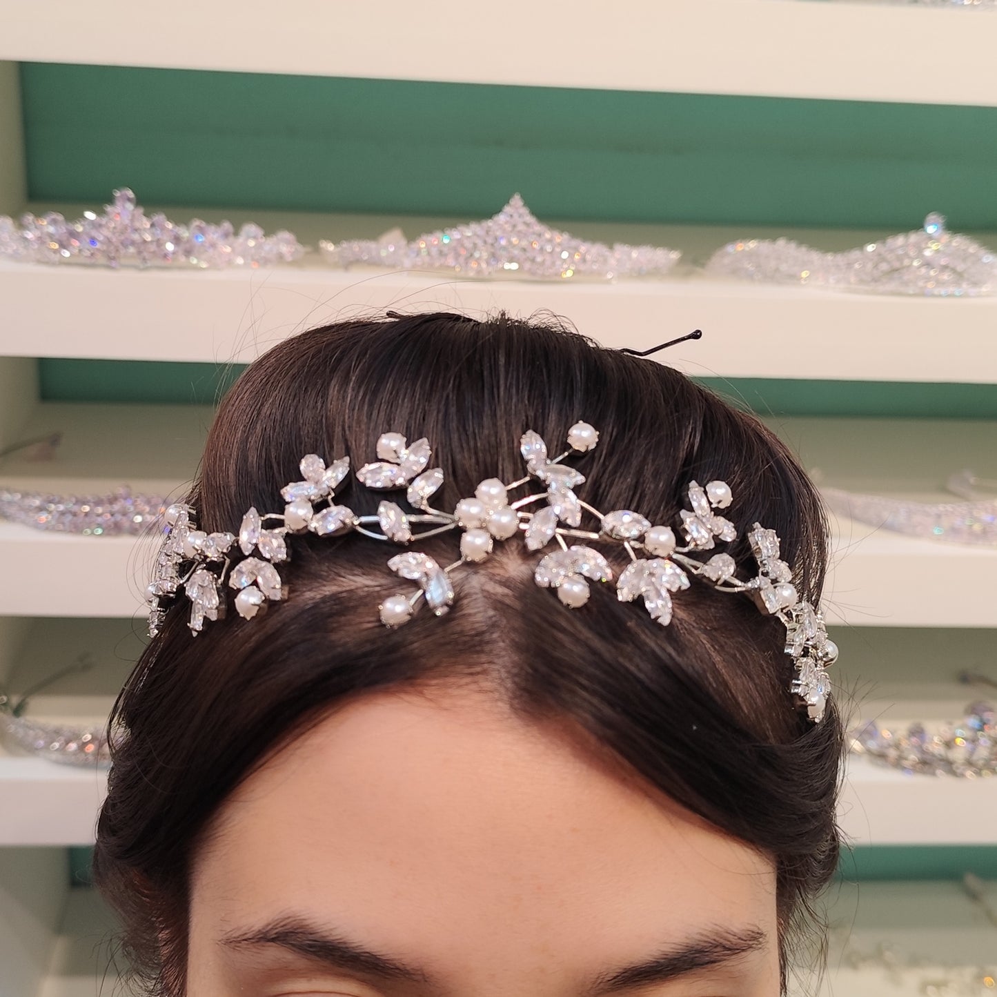 Tiara folhas de zircônia com pérola 1EB4815