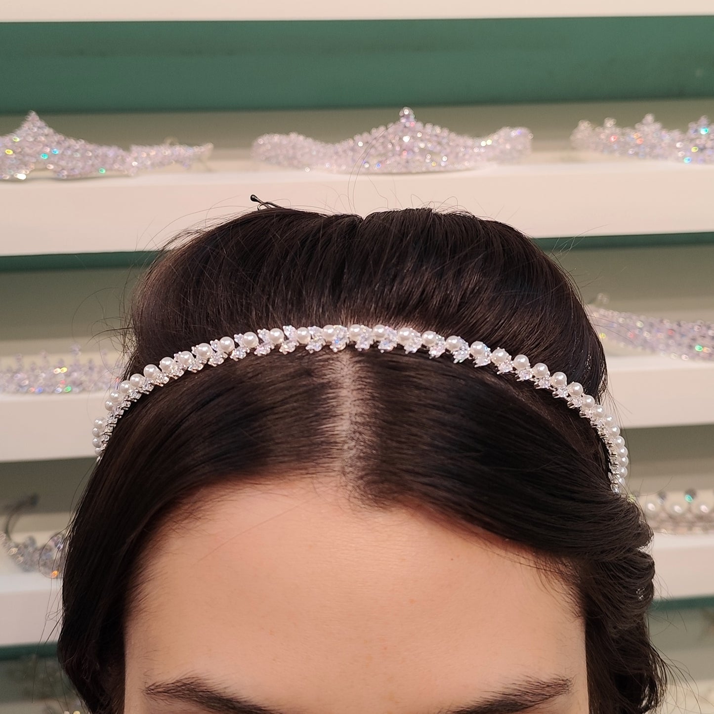 Tiara de pérola com zircônia 2033C8D