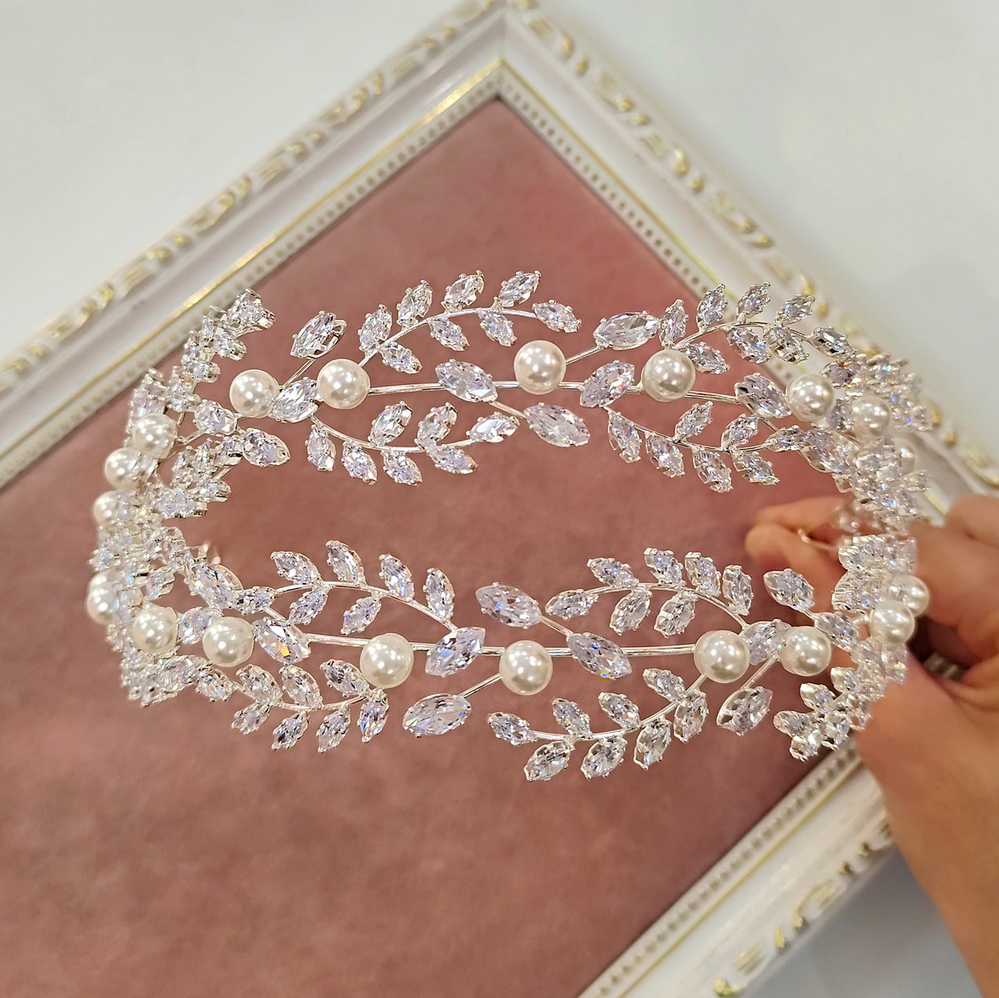 Tiara dupla de zircônia com pérola 2031571