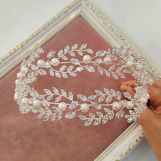 Tiara dupla de zircônia com pérola 2031571