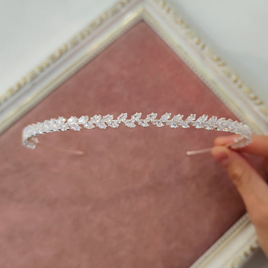Tiara de zircônia 2032898