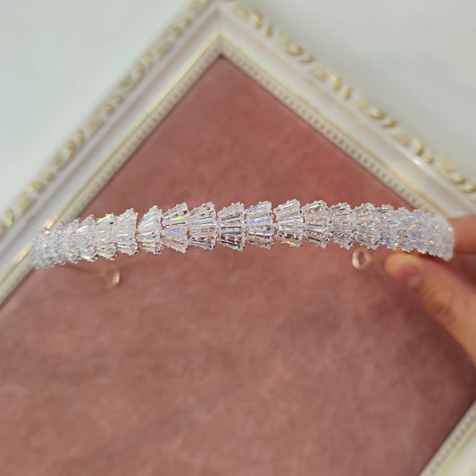 Tiara de zircônia 20328D9