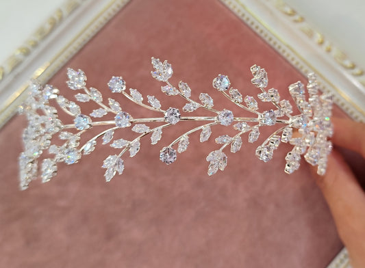 Tiara de zircônia 2033C7E