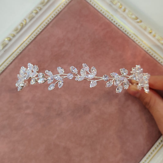 Tiara maleável de zircônia 2033CE4