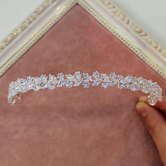 Tiara maleável de zircônia 2033D15