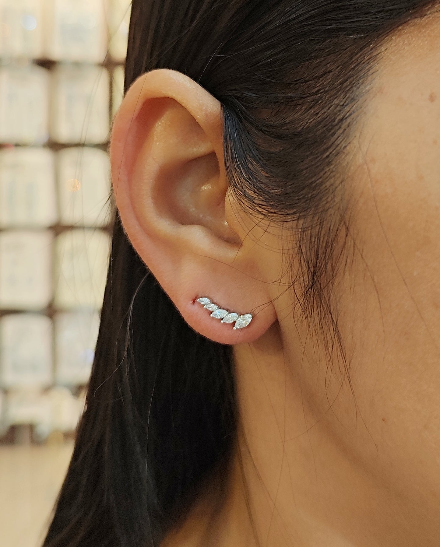 Mine brinco earcuff de zircônia 203DC28