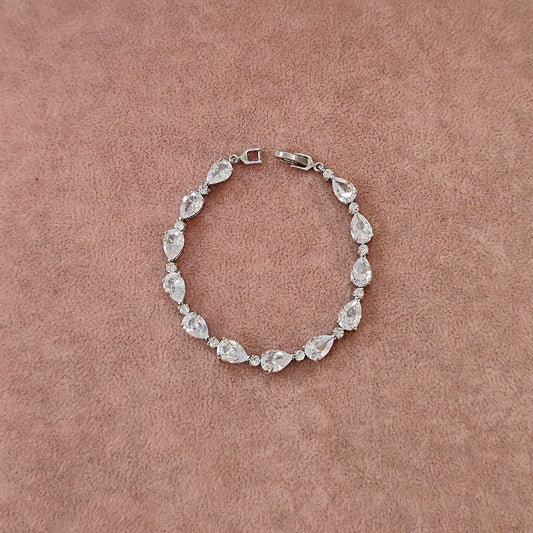 Pulseira gota de zircônia 2065C05