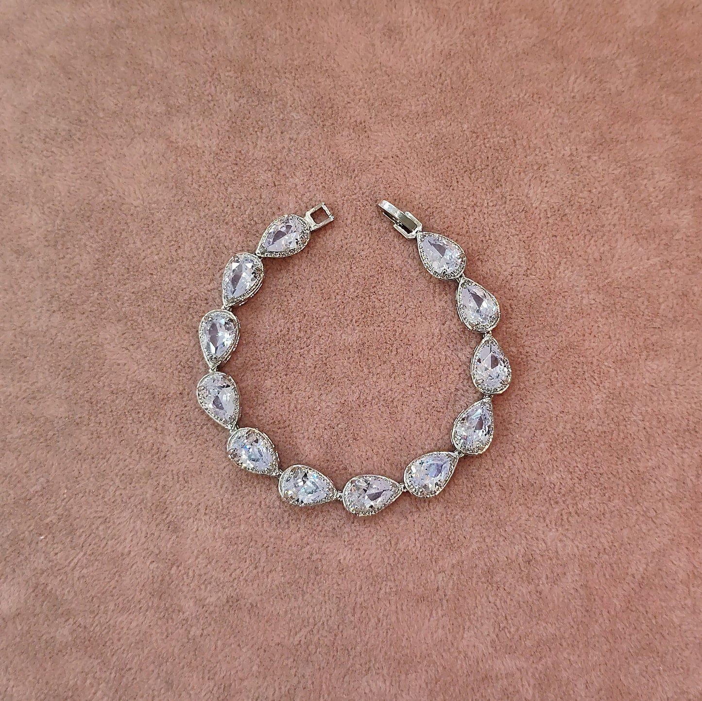 Pulseira gota de zircônia 2065C28
