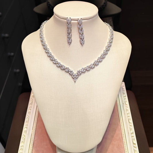 Conjunto brinco e colar de zircônia 137C46F