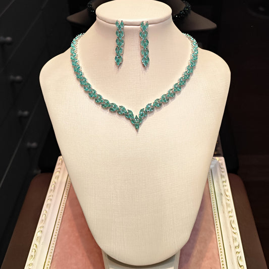 Conjunto colar e brinco de zircônia verde turmalina 2076046