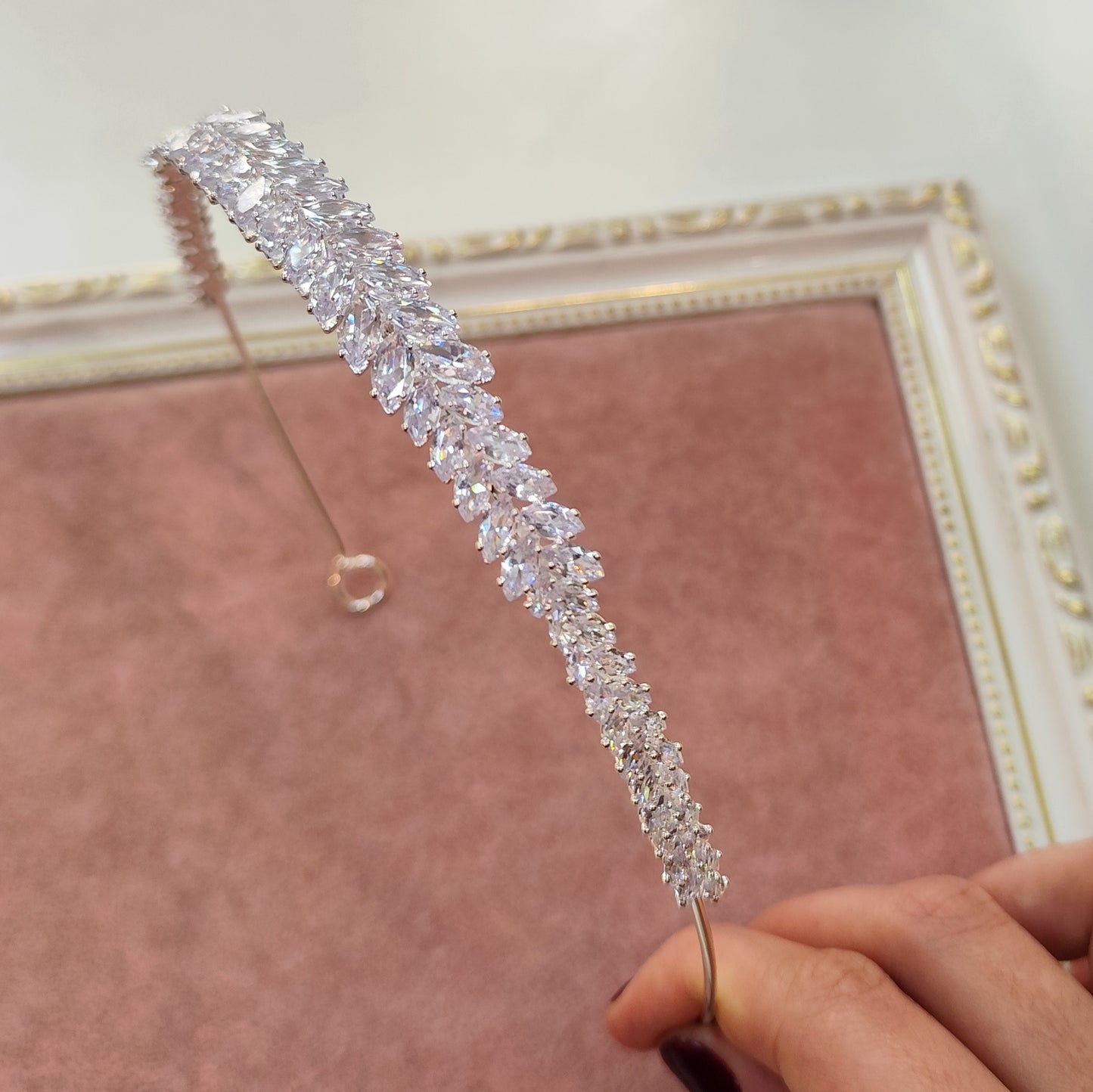 Tiara de zircônia 207A02F