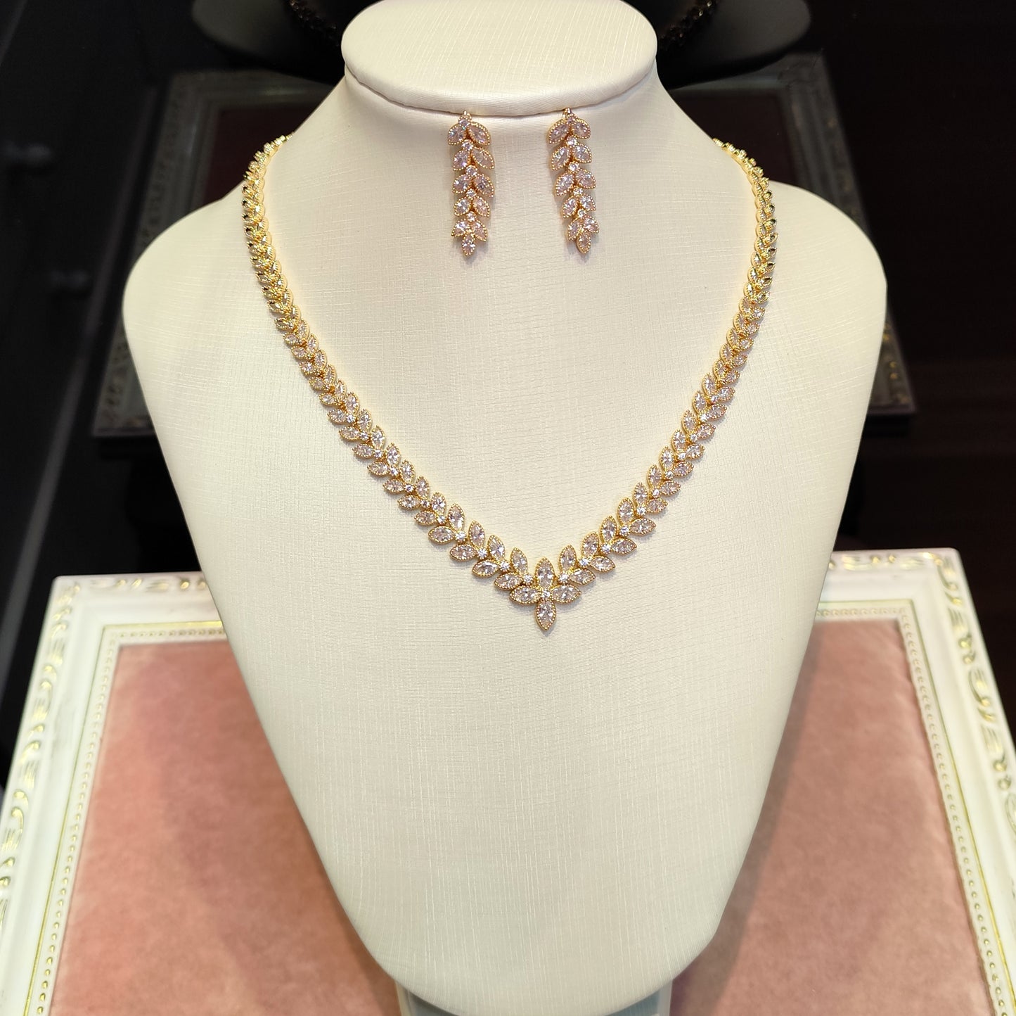 Conjunto colar e brinco de zircônia dourado 207C64C