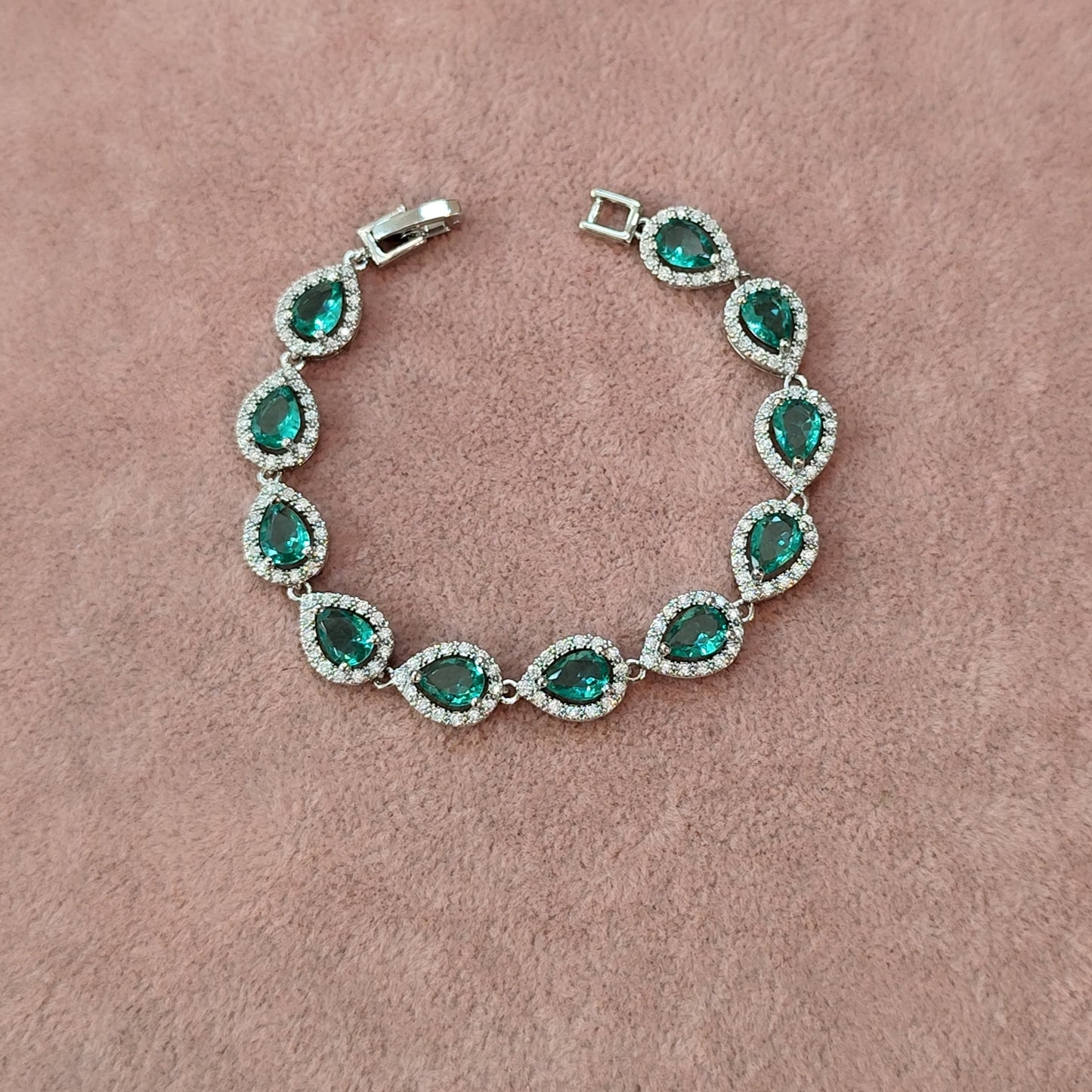 Pulseira gota de zircônia verde turmalina 207F6F3