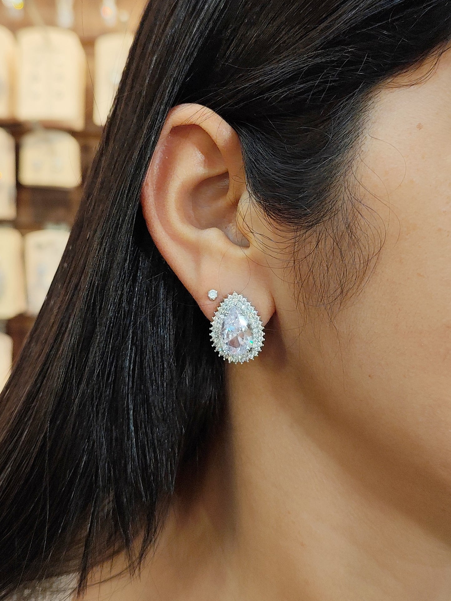 Brinco gota de zircônia 20ACC2E