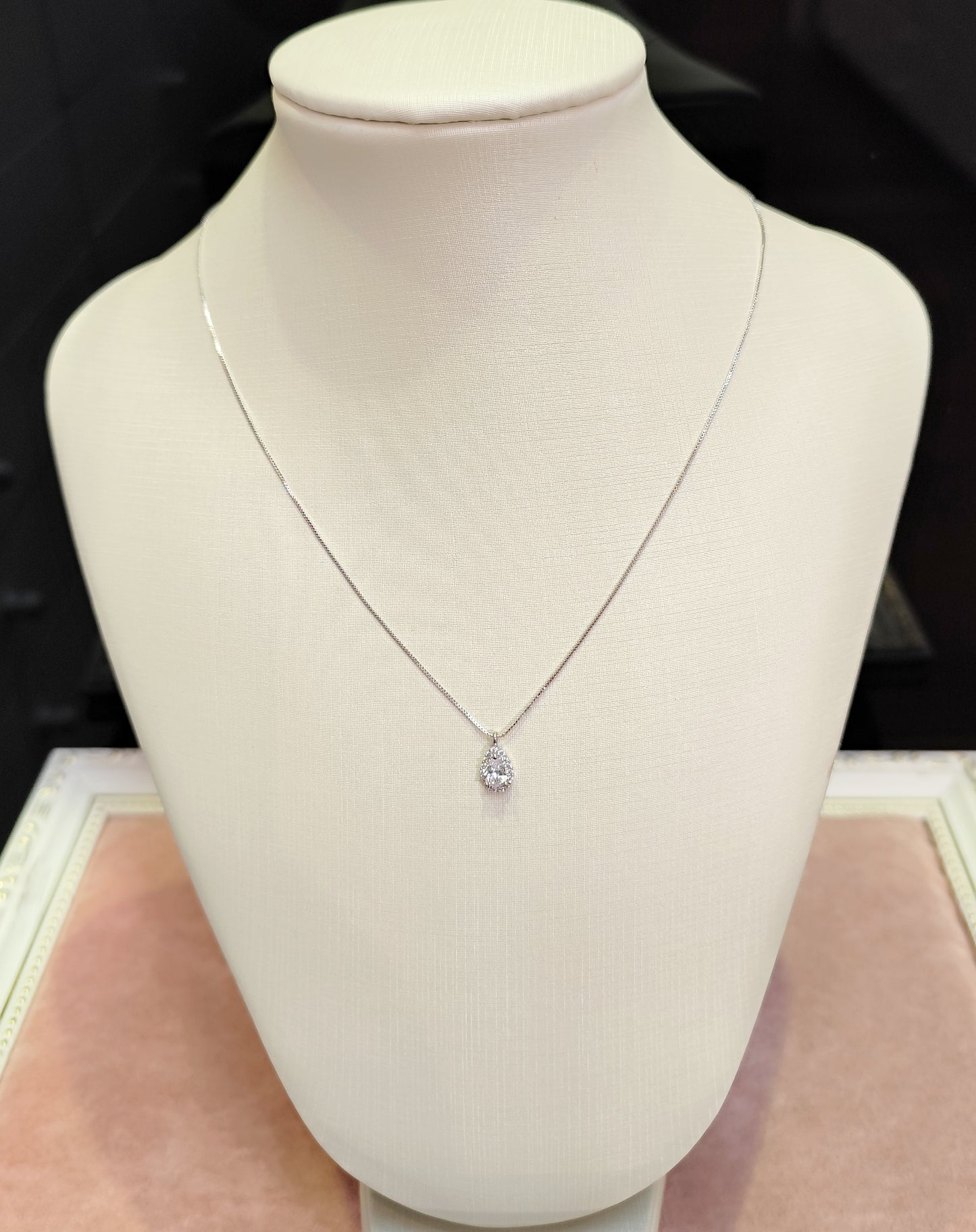 Colar de zircônia 20AE548