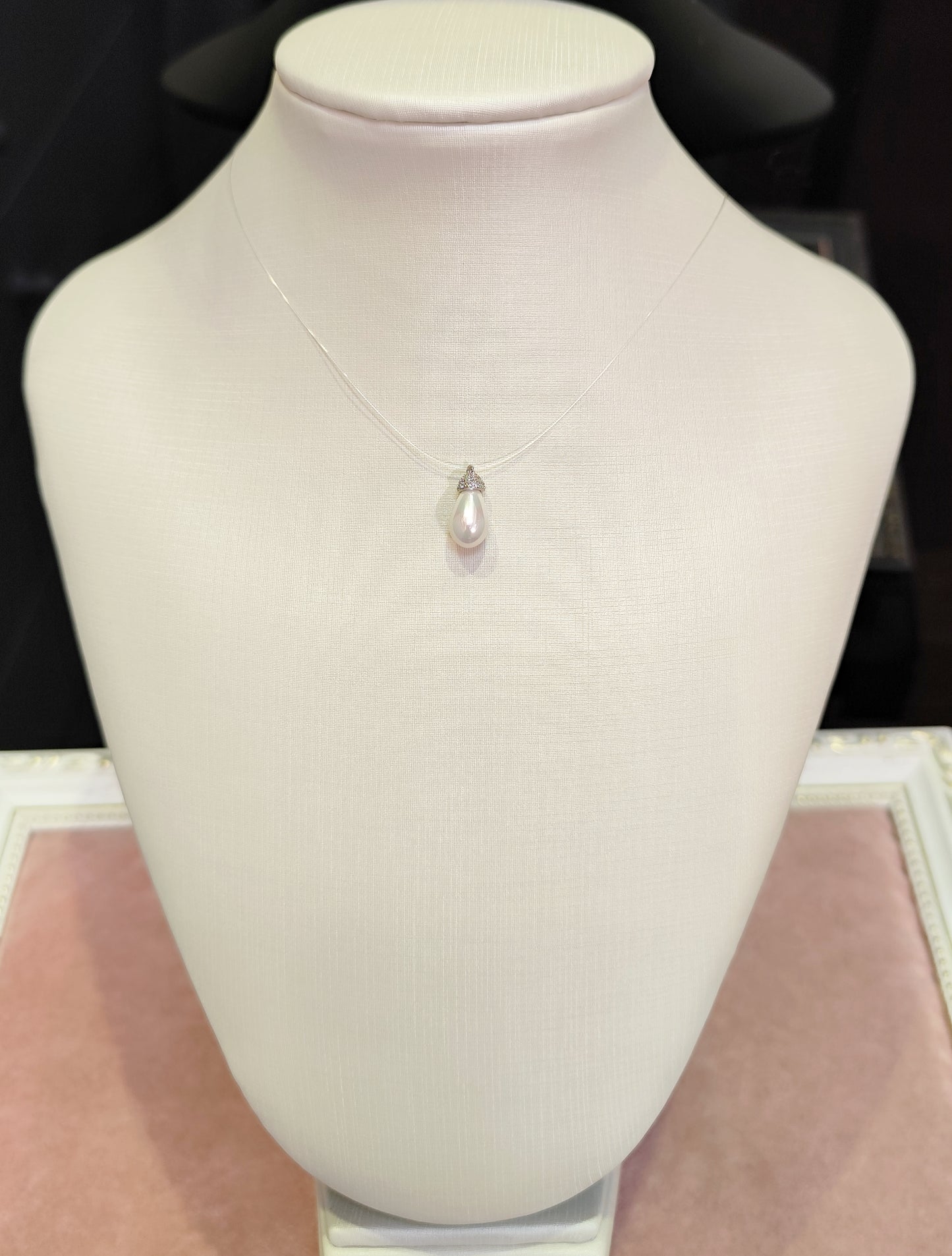 Colar ponto de luz de pérola 20B4385