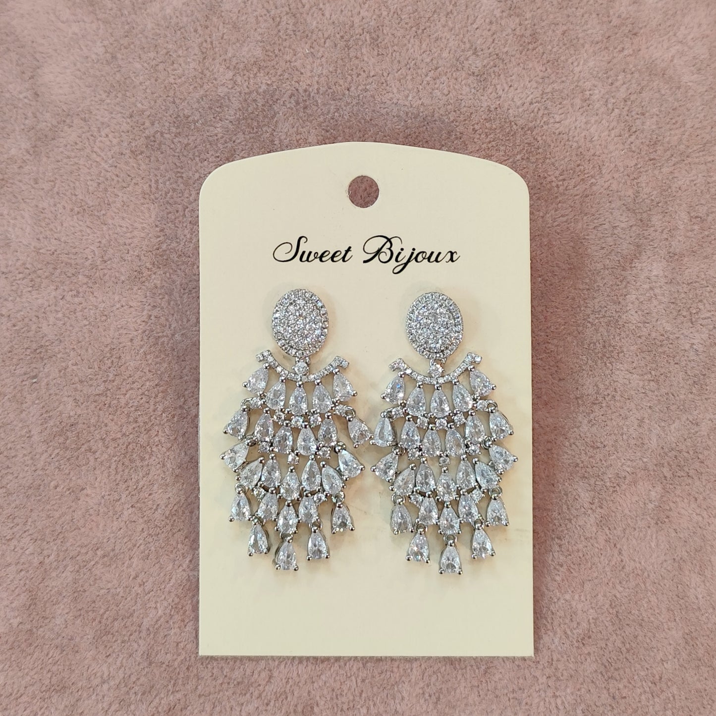 Brinco de zircônia 1D56D25