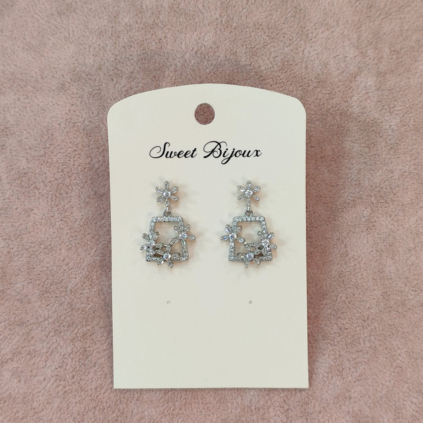 Brinco de zircônia 1D56D89