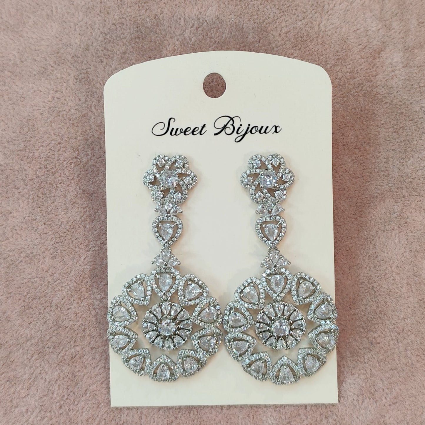 Brinco de zircônia 1D57031