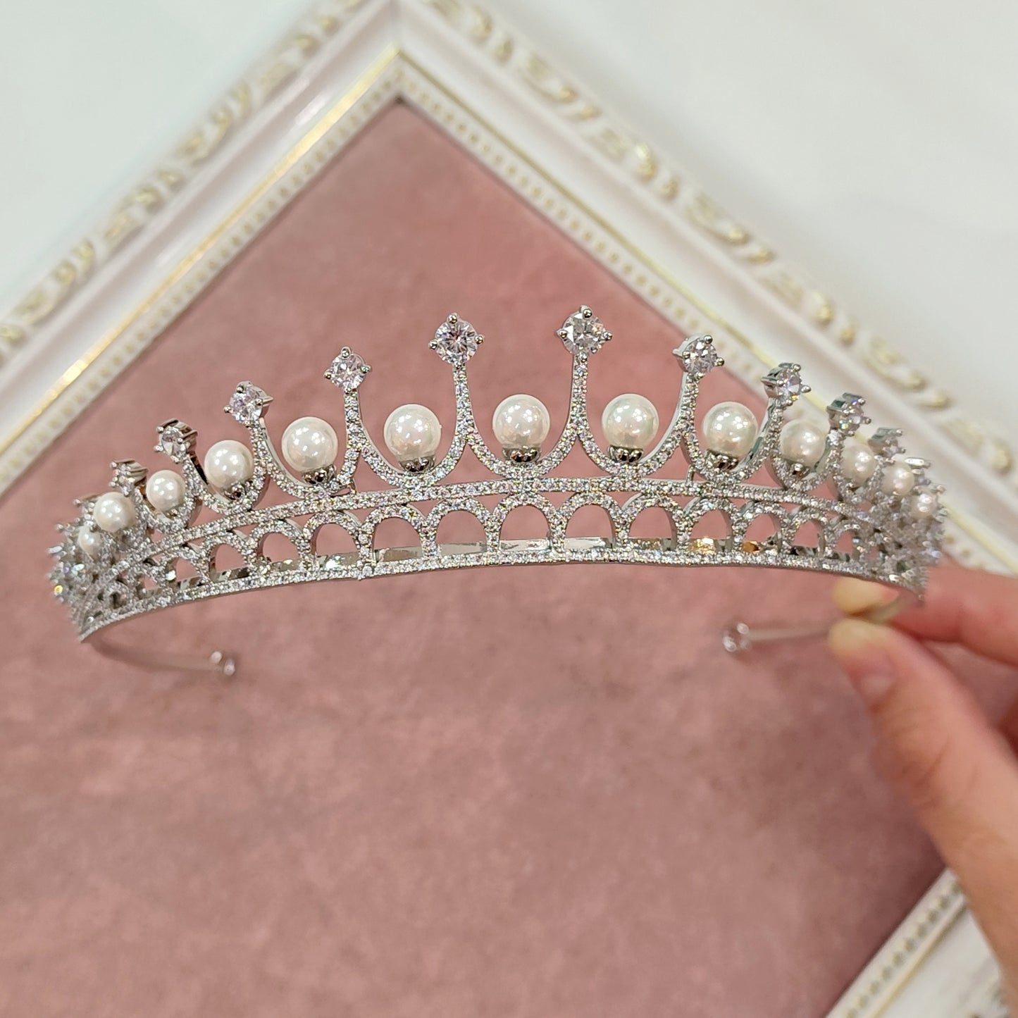 Coroa de noiva de zircônia com pérola 17C9ED6