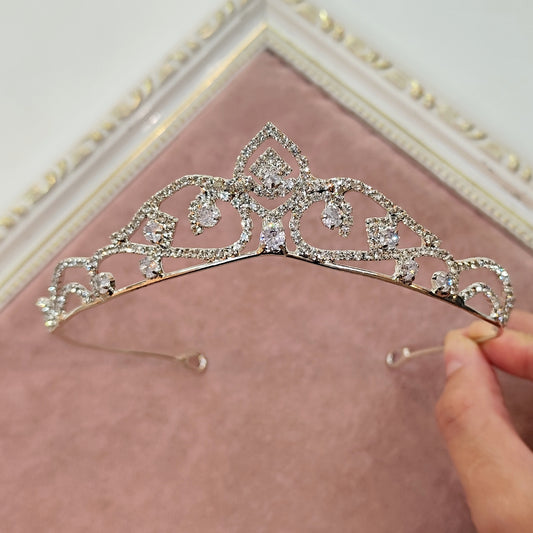 Coroa de daminha com zircônia  1651B43