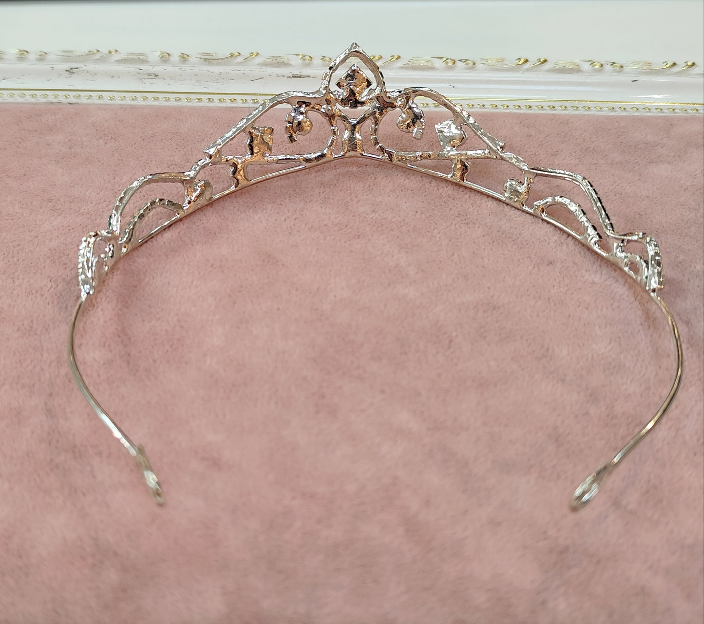 Coroa de daminha com zircônia  1651B43