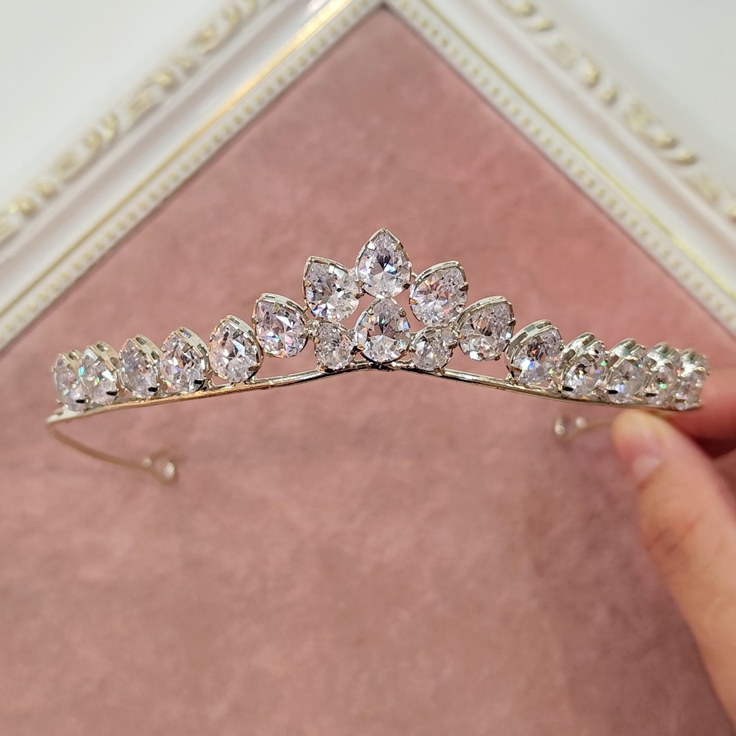 Coroa de daminha com zircônia 165DC40